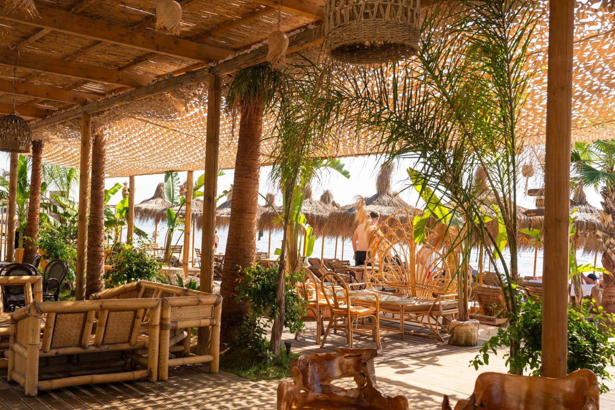 Hotel Empire Albania دراس المظهر الخارجي الصورة